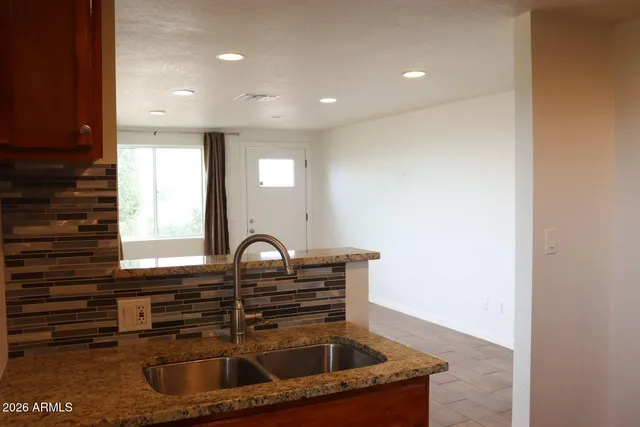 $1,300 | 401 South Skyline Circle, Unit 1, Tombstone, AZ 85638