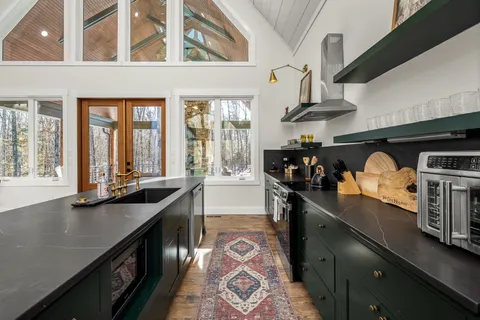 $1,225,000 | 2425 Westlake Avenue, Monteagle, TN 37356