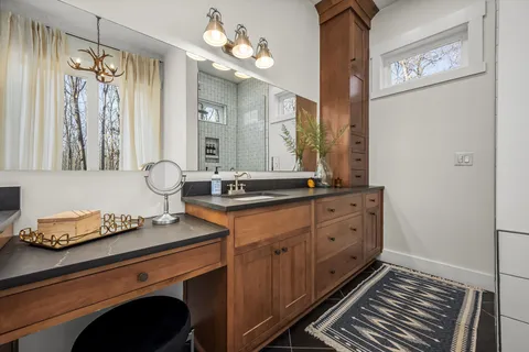 $1,225,000 | 2425 Westlake Avenue, Monteagle, TN 37356