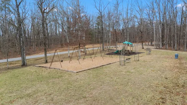 $1,225,000 | 2425 Westlake Avenue, Monteagle, TN 37356