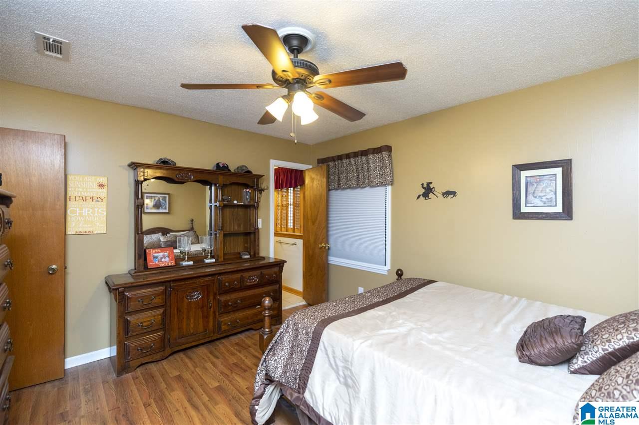 509 Overhill Road Pelham, AL 35124 - Photo 21 of 29