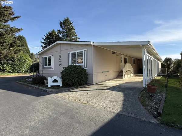 $215,000 | 16063 Driftwood Lane, Unit 21, Brookings, OR 97415