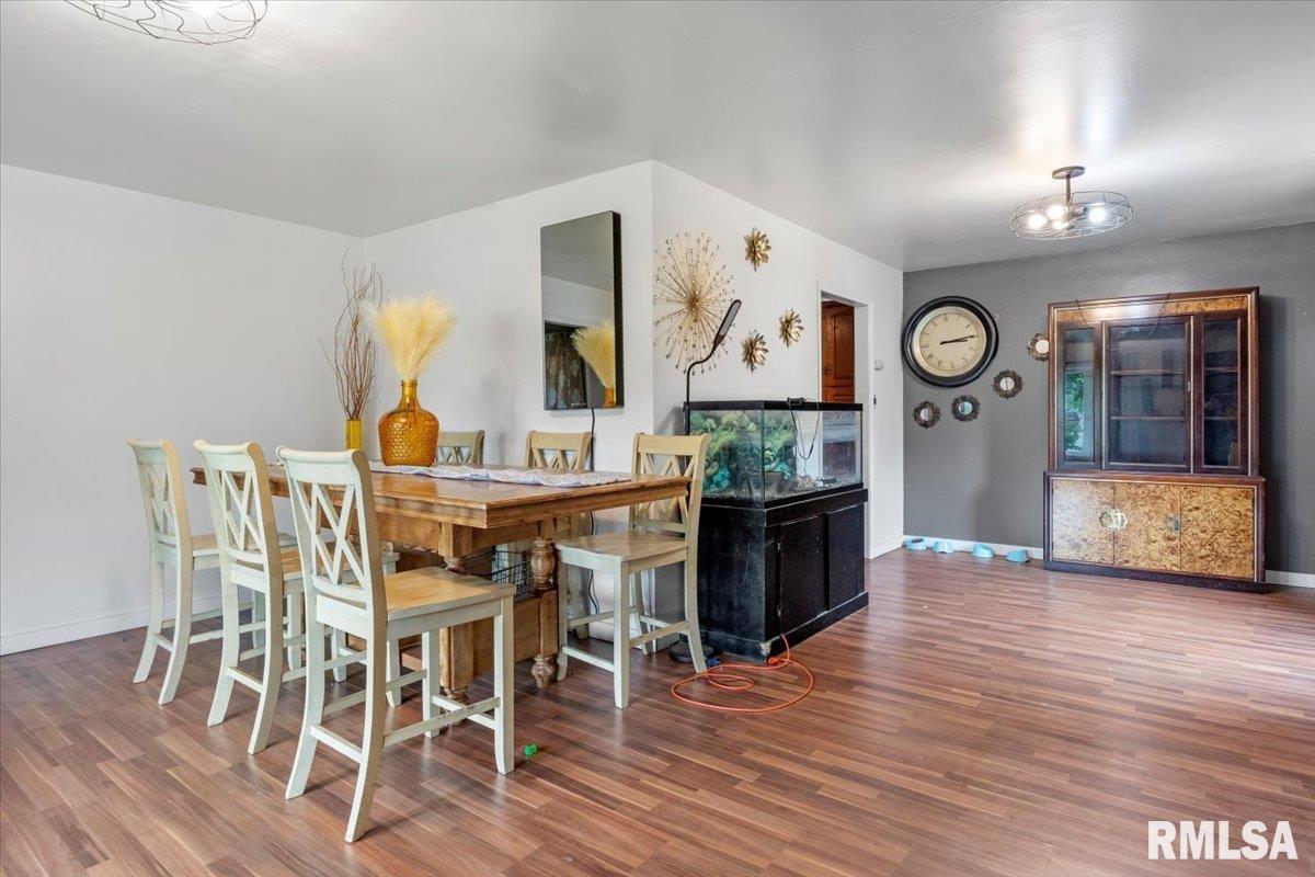 4008 Pickfair Road Springfield, IL 62703 - Photo 8 of 39