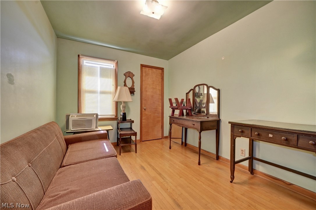 2123 Clearview Avenue Northwest Canton, OH 44708 - Photo 14 of 28