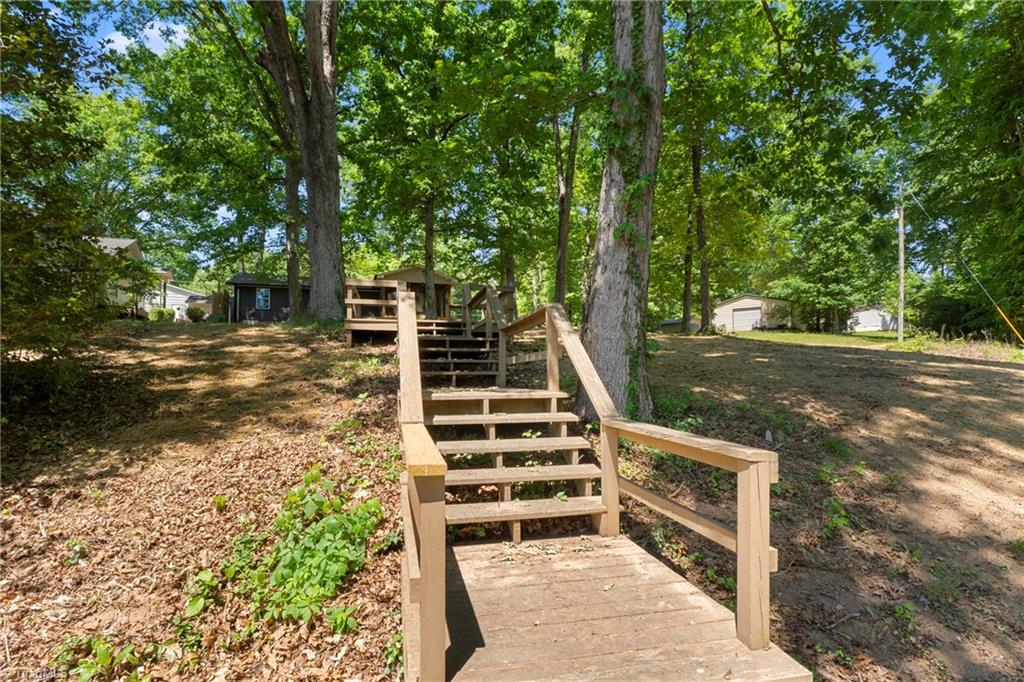 4209 Old Mountain Road Lexington, NC 27292 - Photo 11 of 14