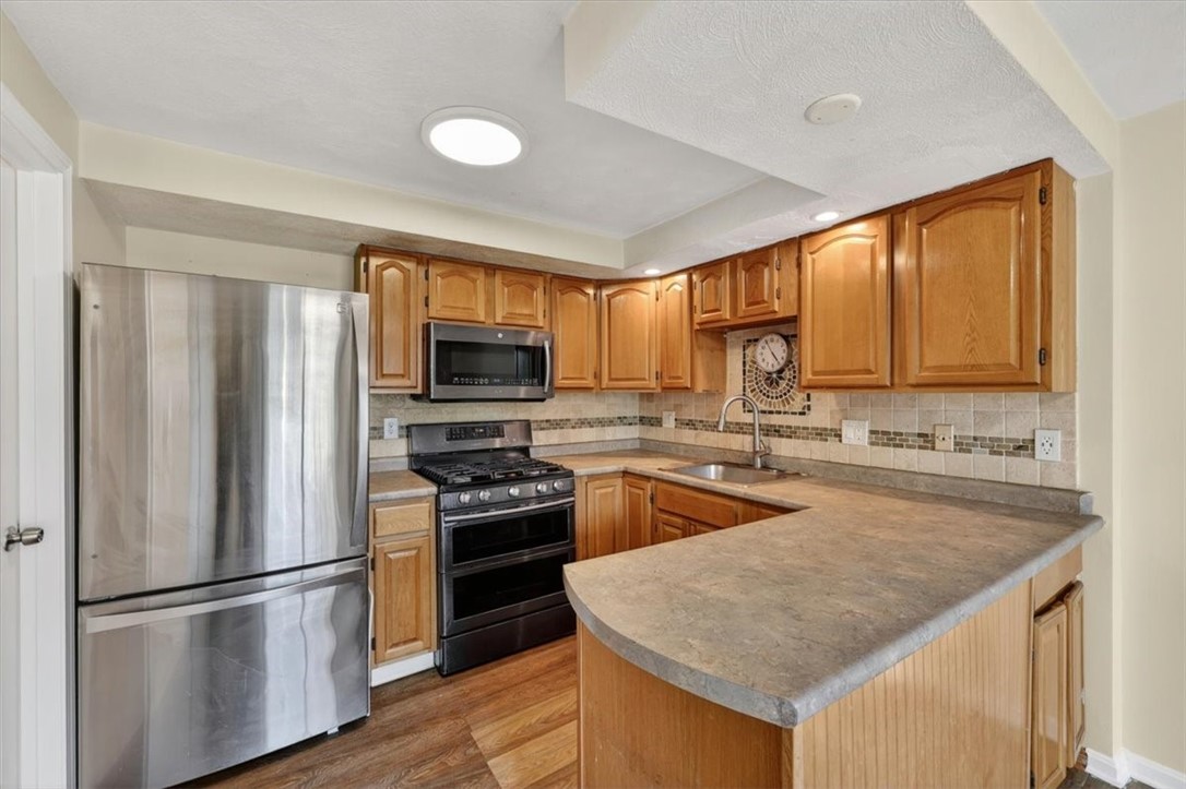 2970 Mendon Road, Unit 51 Cumberland, RI 02864 - Photo 22 of 46