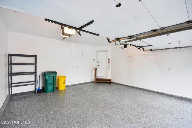 $399,000 | 2 Llewellyn Court, Jackson, NJ 08527