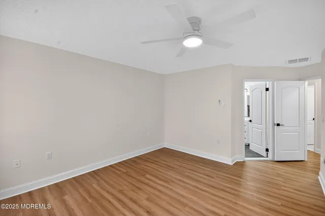 $399,000 | 2 Llewellyn Court, Jackson, NJ 08527