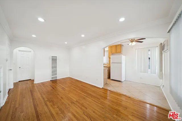 $2,250 | 710 Westmount Drive, Unit A, West Hollywood, CA 90069