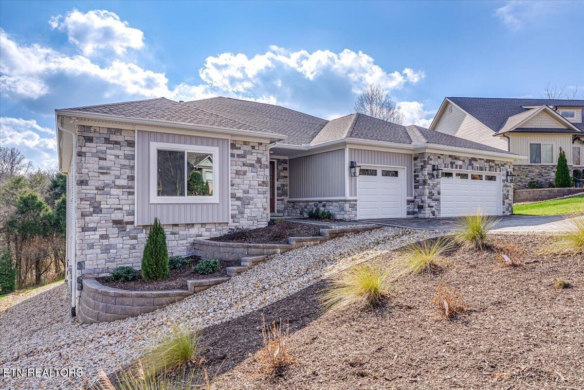 154 Saloli Way Loudon, TN 37774 - Photo 3 of 56