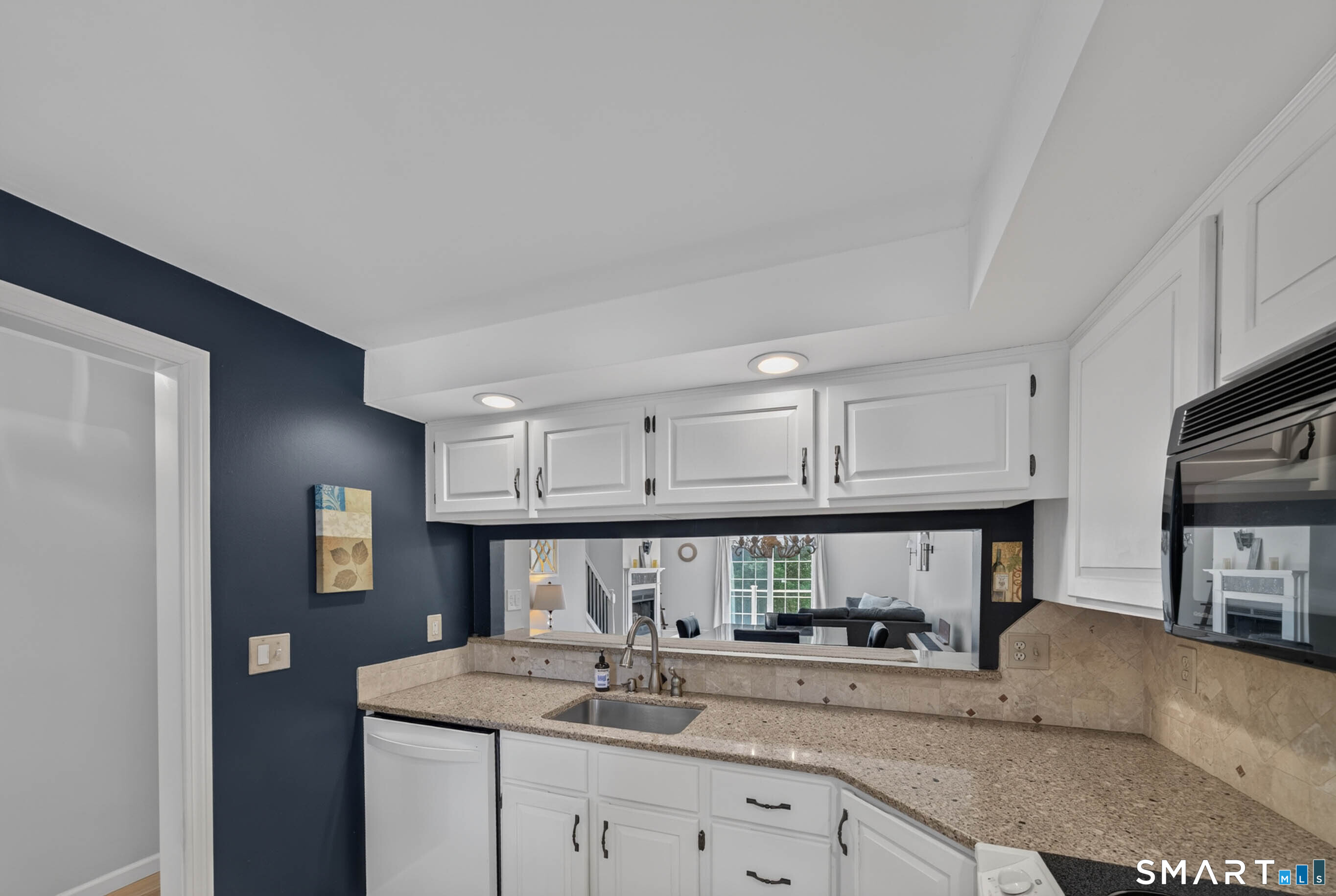 835 Long Hill Road Middletown, CT 06457 - Photo 30 of 38