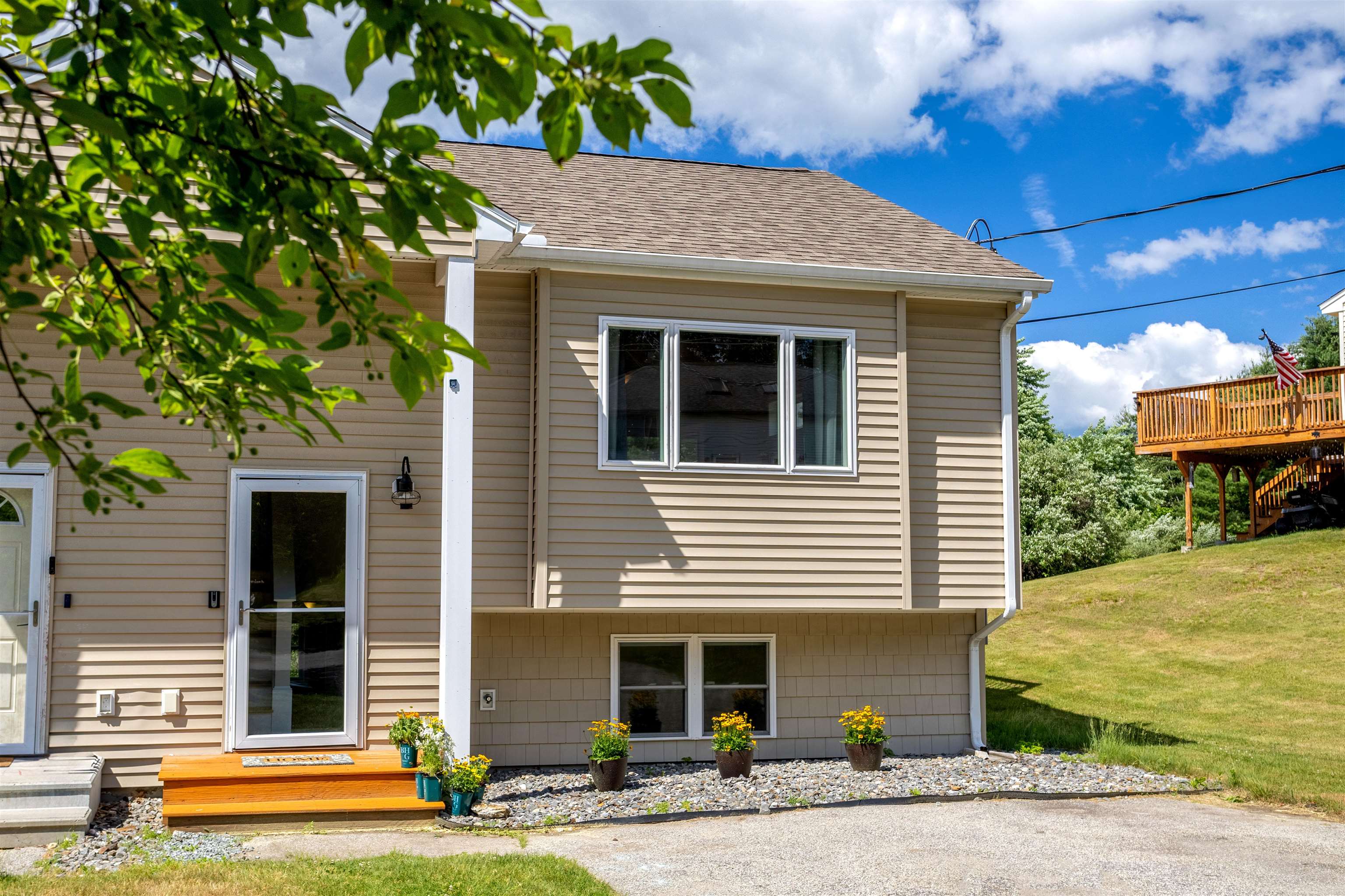 70 Derryfield Road, Unit R Derry, NH 03038 - Photo 4 of 36