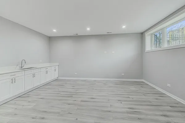 $675,000 | 6626 South Ingleside Avenue, Chicago, IL 60637