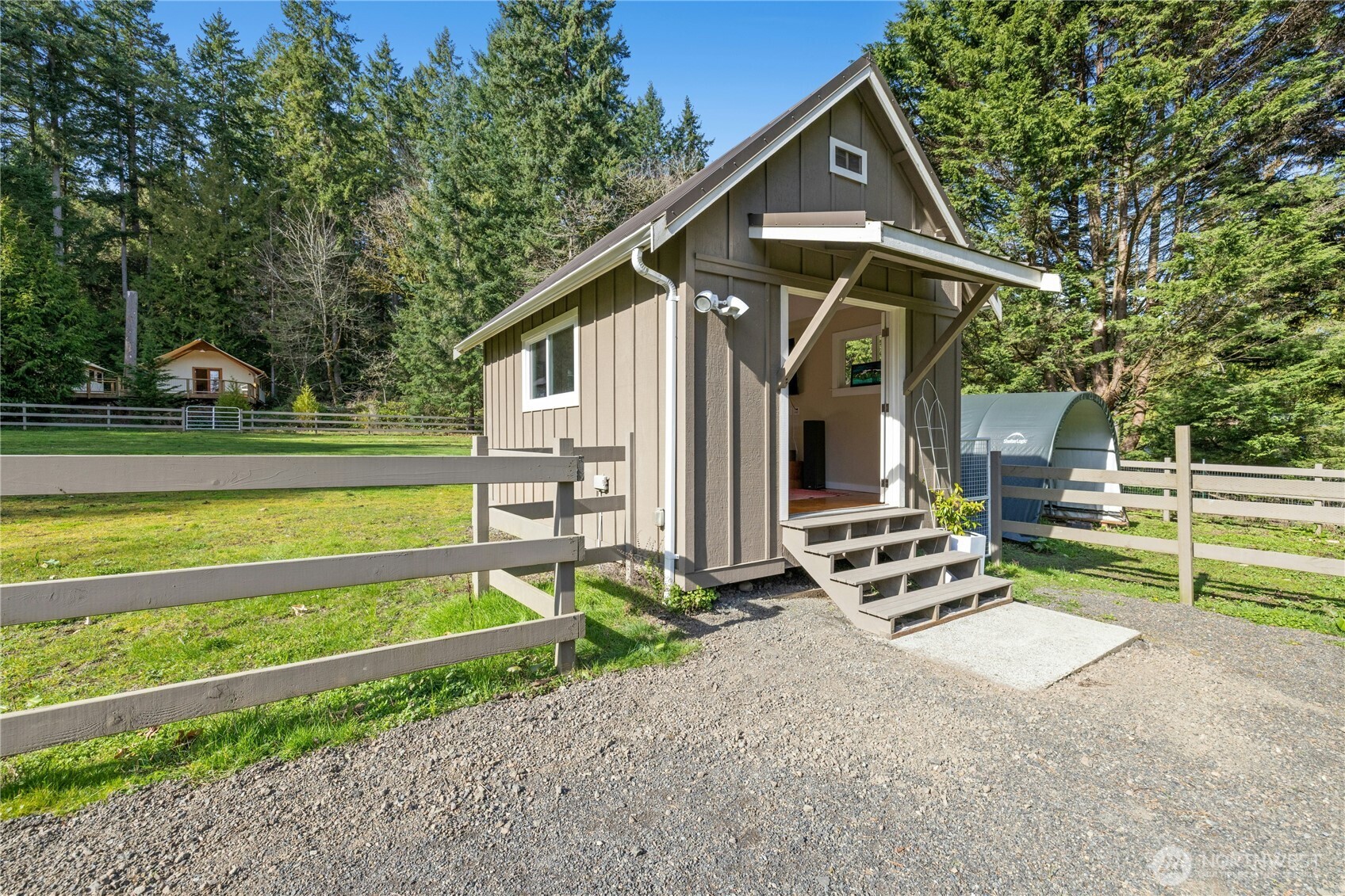 5256 Old Mill Road Northeast Bainbridge Island, WA 98110 - Photo 28 of 40