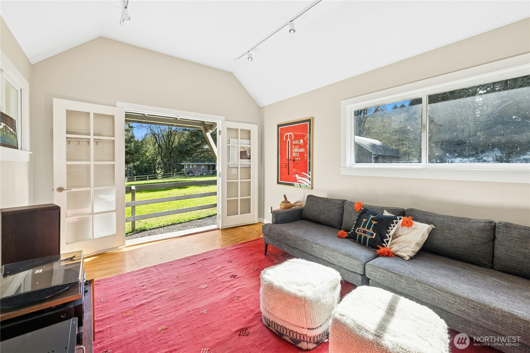 5256 Old Mill Road Northeast Bainbridge Island, WA 98110 - Photo 29 of 40