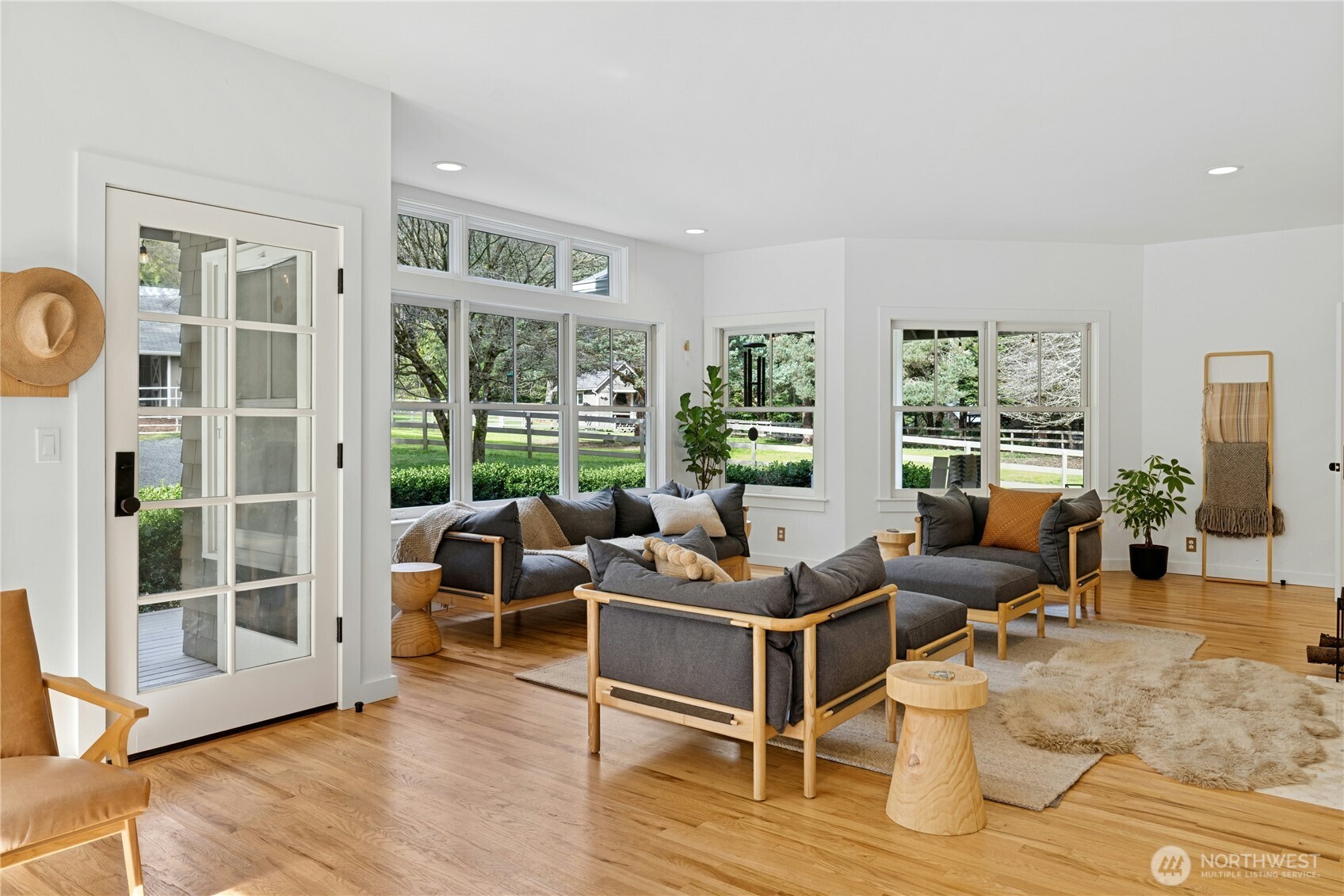 5256 Old Mill Road Northeast Bainbridge Island, WA 98110 - Photo 3 of 40