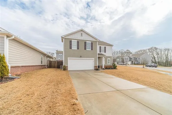 $389,800 | 222 Knightsbridge Lane, Winder, GA 30680