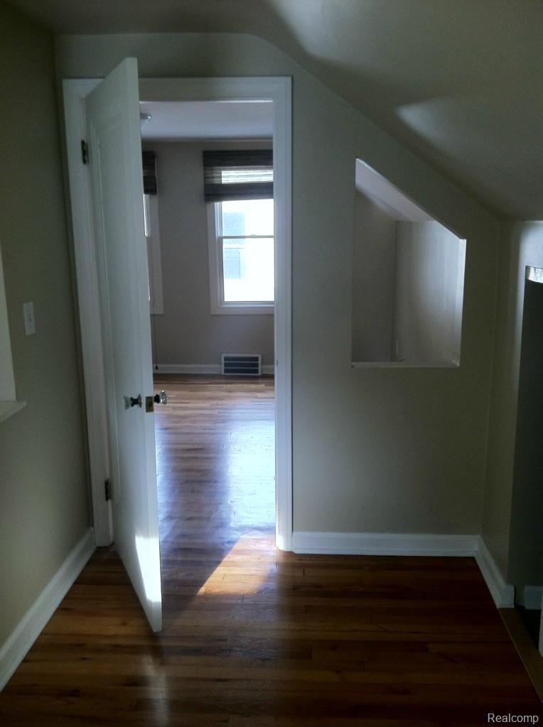 2158 Dorothea Road Berkley, MI 48072 - Photo 15 of 23 iphone 326.jpg