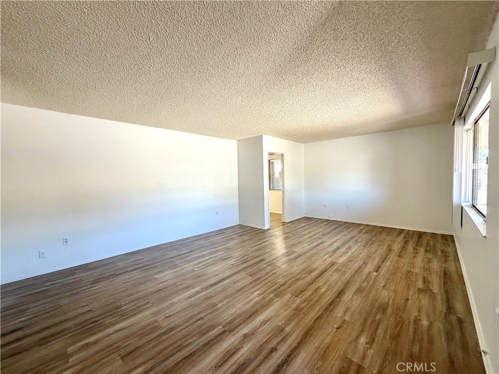 28426 West Worcester Road Menifee, CA 92586 - Photo 7 of 32