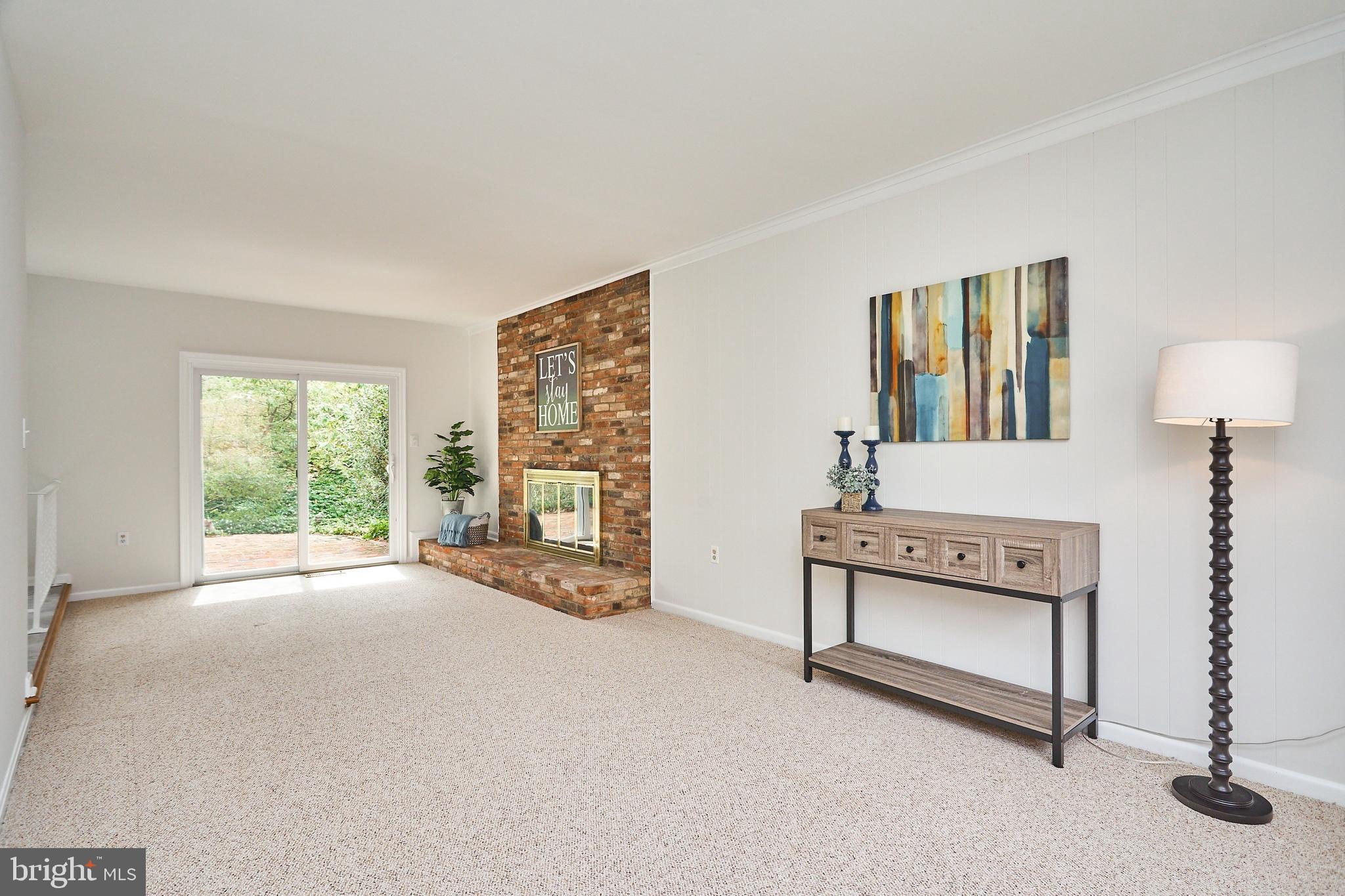 9523 Stevebrook Road Fairfax, VA 22032 - Photo 3 of 40 Sun-Filled Family Room with Access to Patio