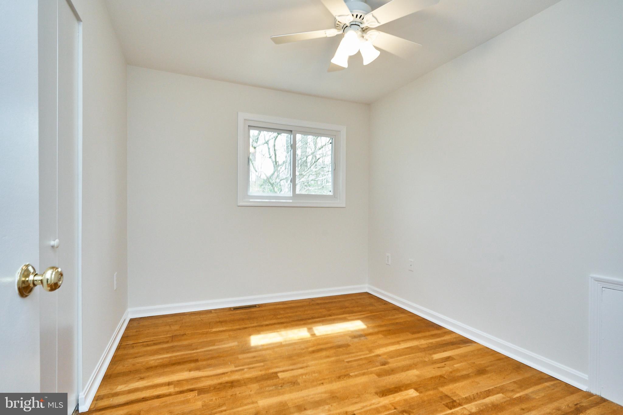 9523 Stevebrook Road Fairfax, VA 22032 - Photo 22 of 40 Third Bedroom
