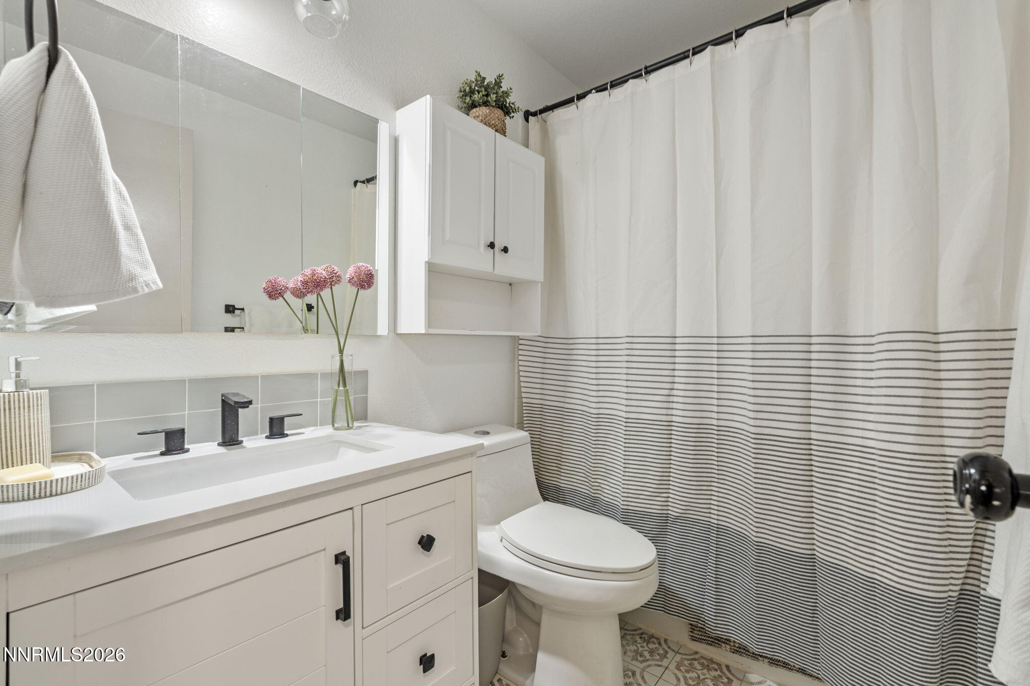 3929 Kings Row Reno, NV 89503 - Photo 25 of 47 37-web-or-mls-DSC04805