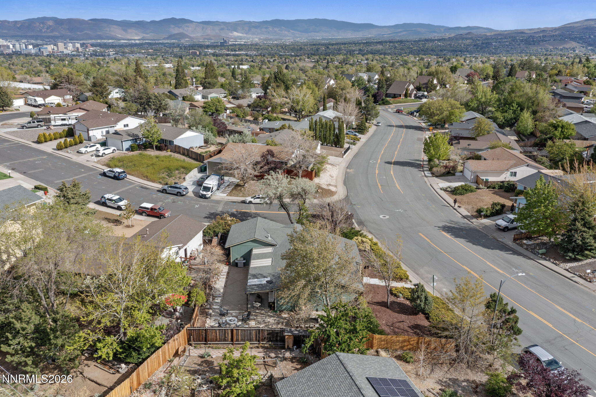 3929 Kings Row Reno, NV 89503 - Photo 32 of 47 44-web-or-mls-DJI_0747