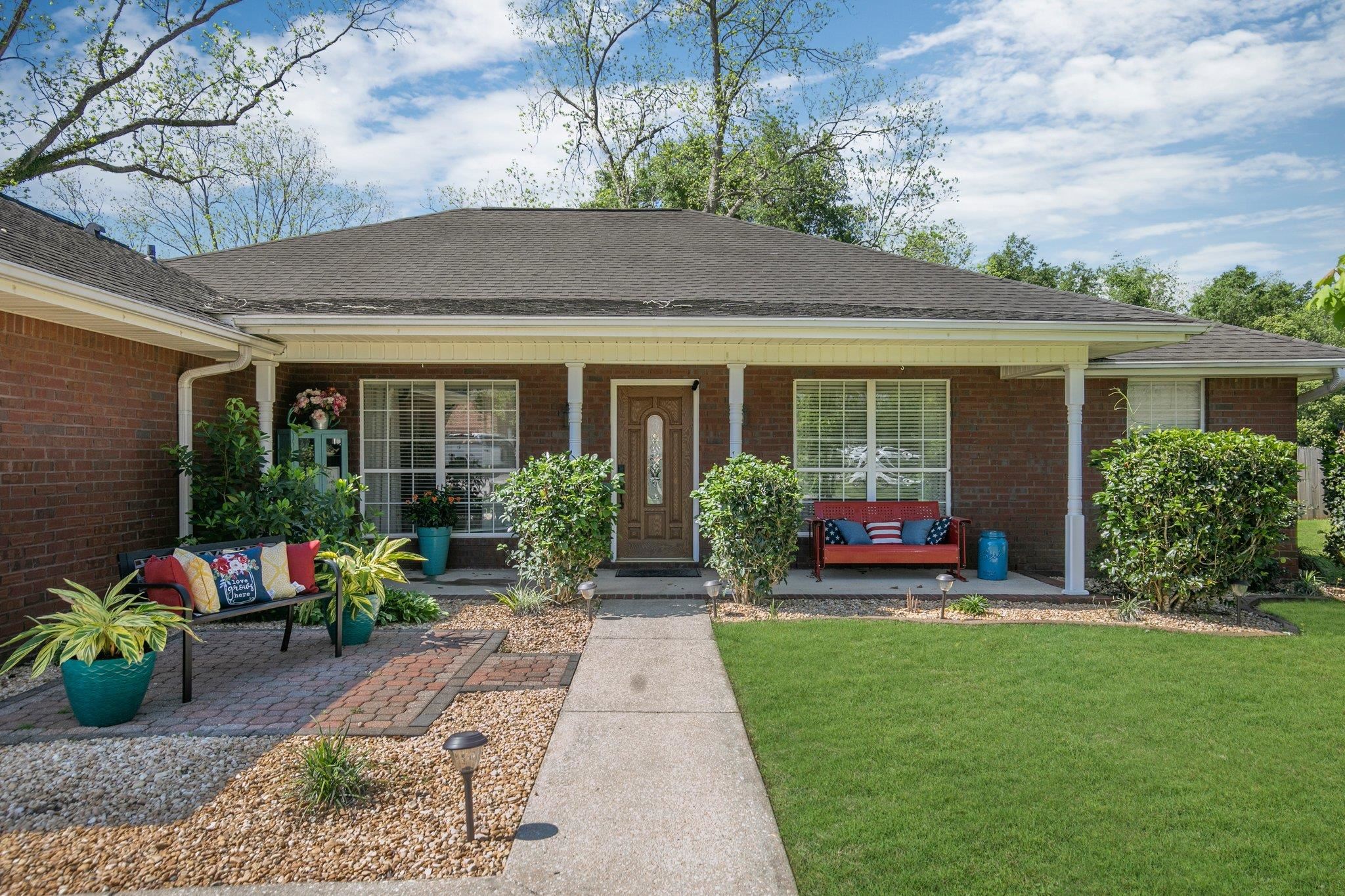 26575 Dean Court South Daphne, AL 36526 - Photo 3 of 41