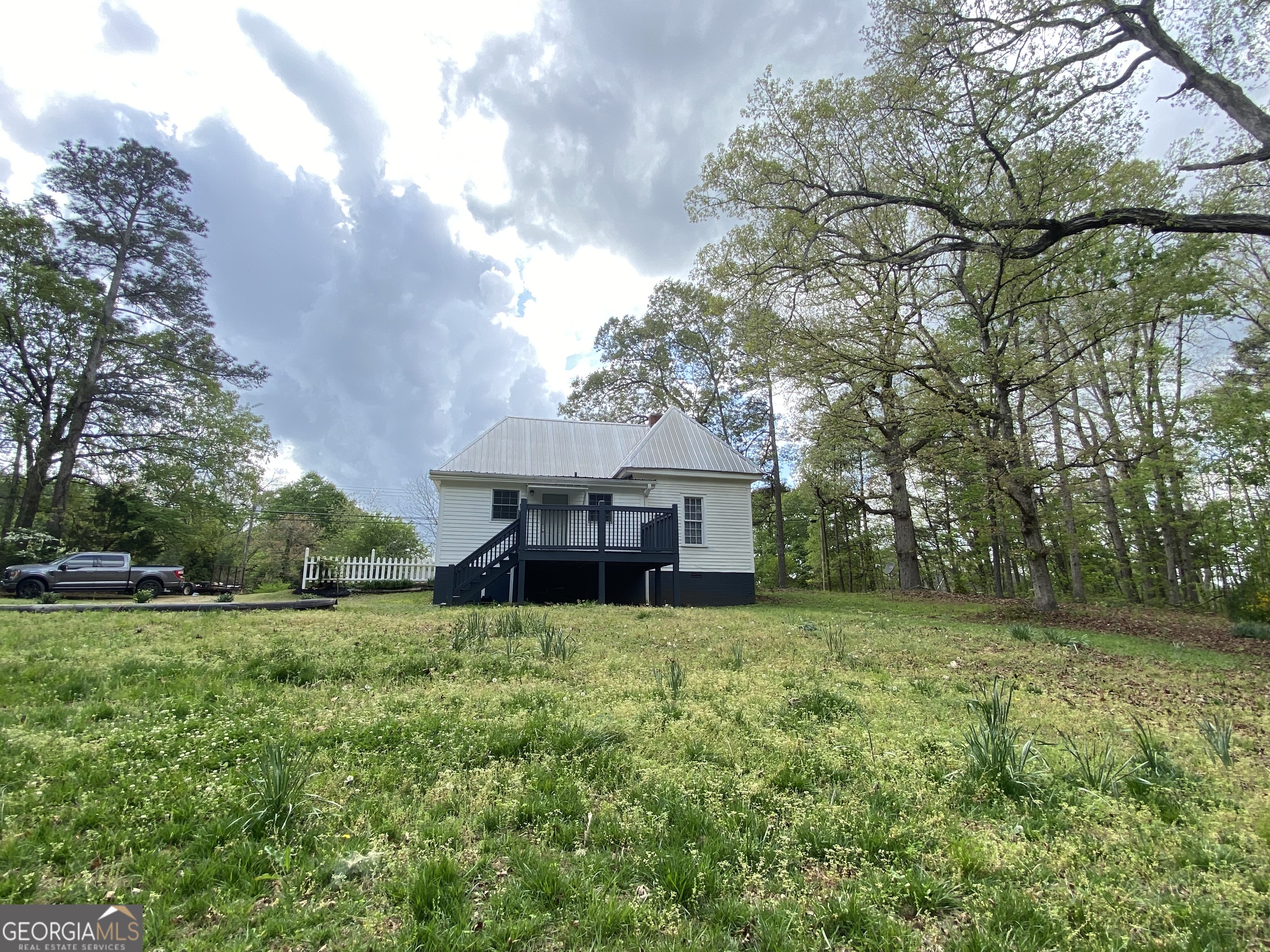 164 Glenn Carrie Road Hull, GA 30646 - Photo 36 of 43 a view of a house with a big yard