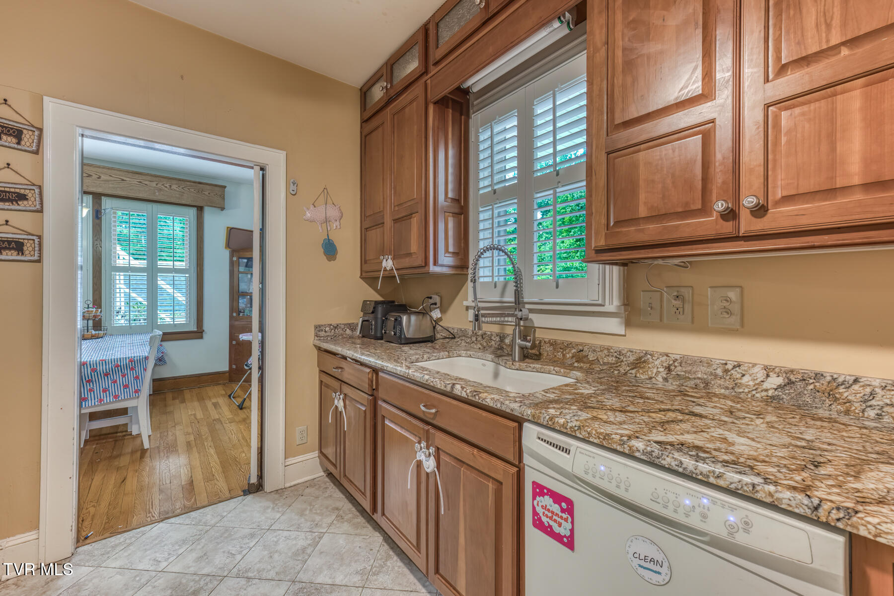 2900 Cliffside Road Kingsport, TN 37664 - Photo 10 of 36 2900 Cliffside Rd-10