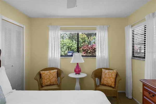 $198,000 | 3277 Fox Chase Circle, Unit 105, Palm Harbor, FL 34683