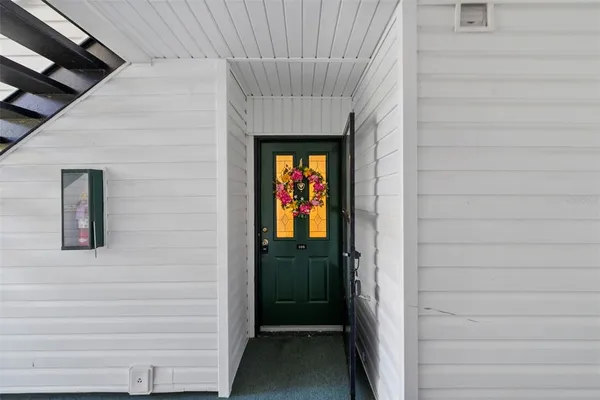 $198,000 | 3277 Fox Chase Circle, Unit 105, Palm Harbor, FL 34683