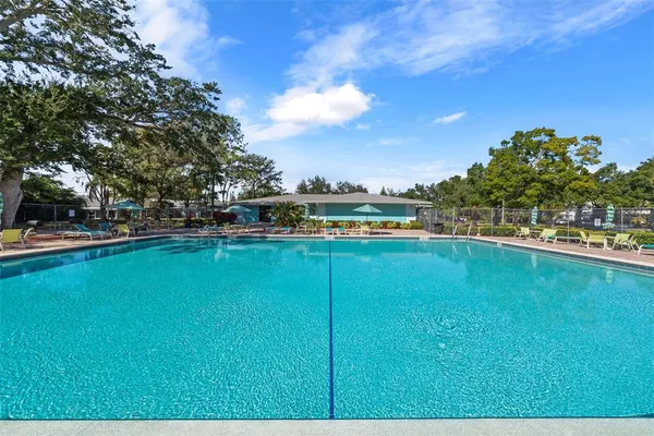 $198,000 | 3277 Fox Chase Circle, Unit 105, Palm Harbor, FL 34683