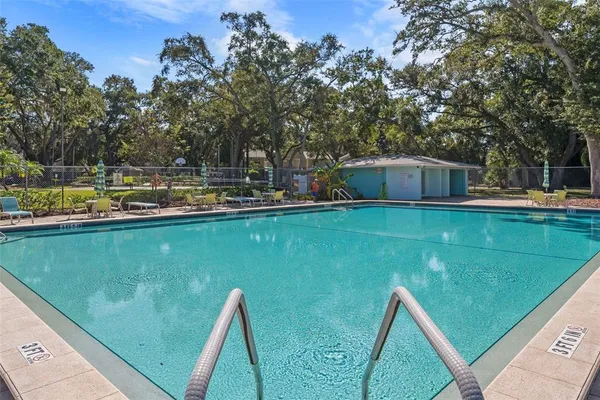 $198,000 | 3277 Fox Chase Circle, Unit 105, Palm Harbor, FL 34683