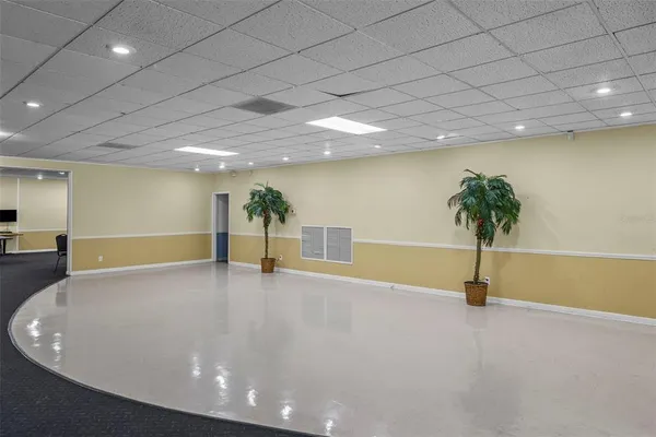 $198,000 | 3277 Fox Chase Circle, Unit 105, Palm Harbor, FL 34683