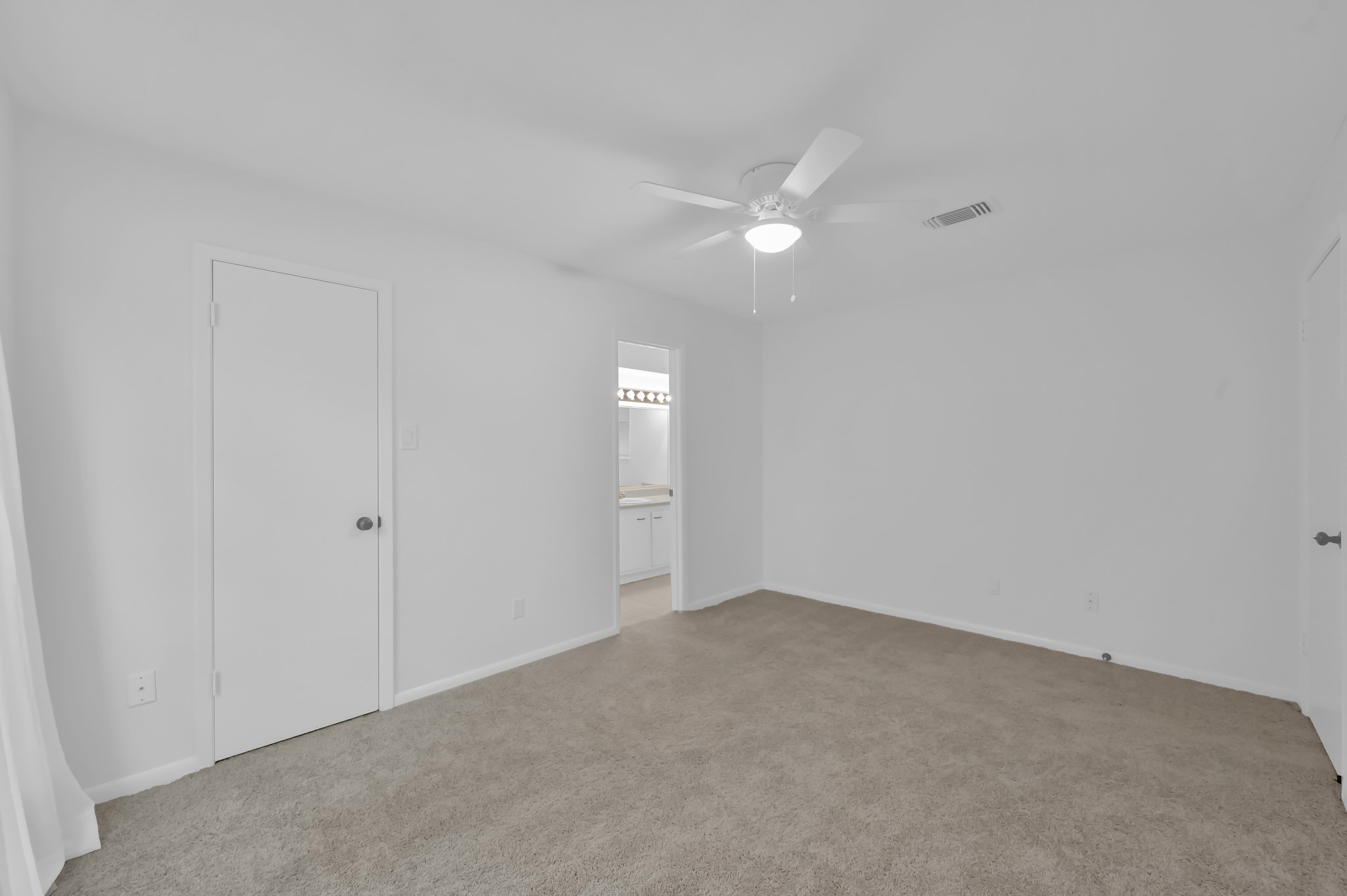 16937 Larkspur Conroe, TX 77385 - Photo 25 of 45 a view of an empty room
