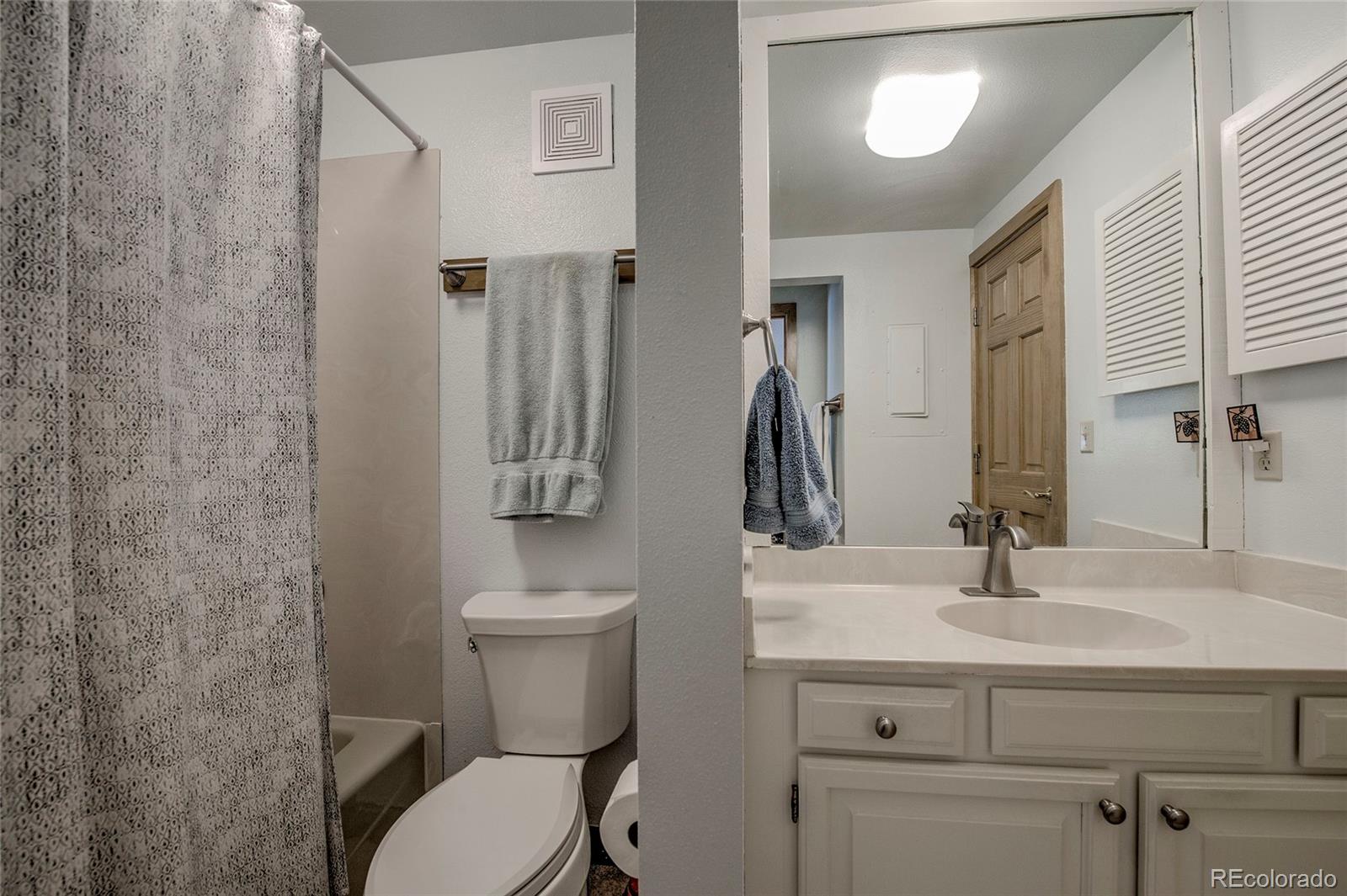 187 Fuller Placer Road, Unit B Breckenridge, CO 80424 - Photo 15 of 29