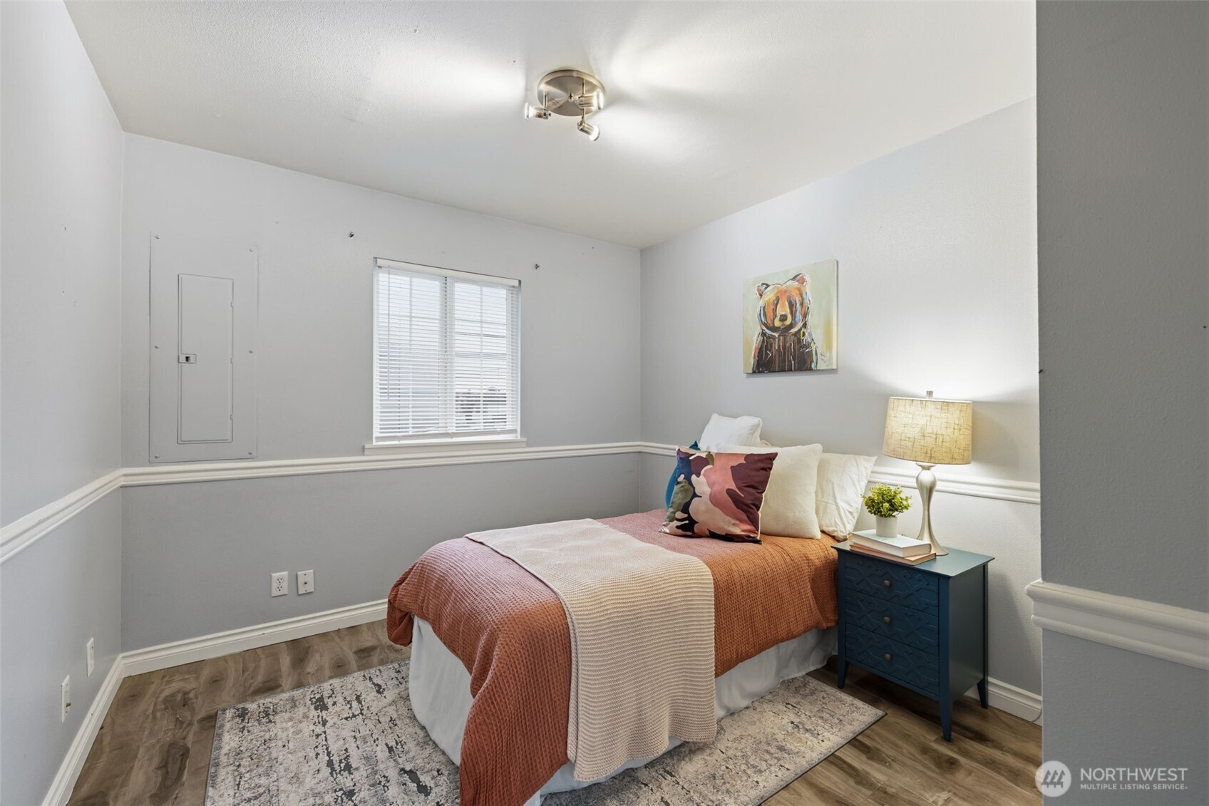 2502 Northeast 7th Street Renton, WA 98056 - Photo 14 of 24