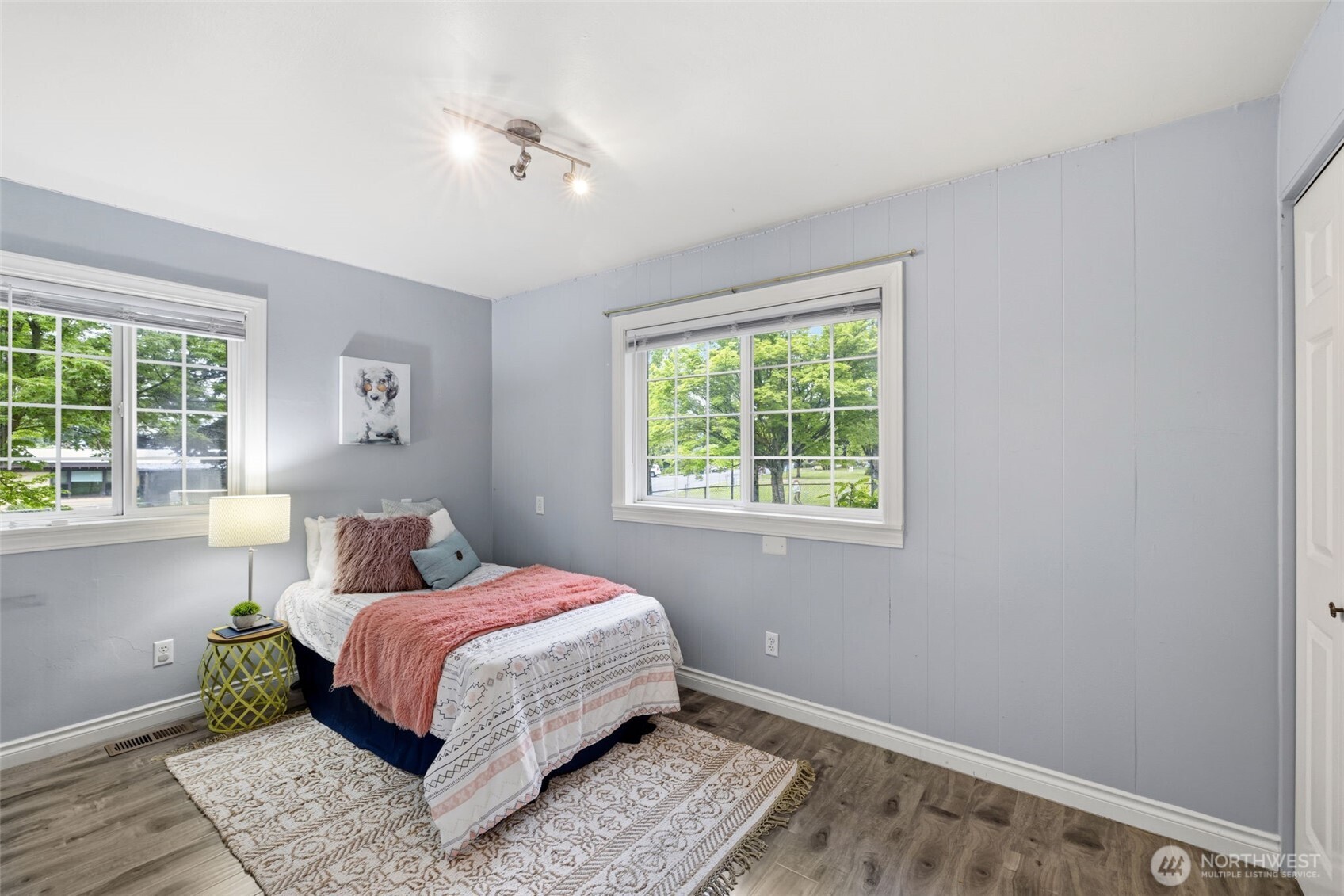 2502 Northeast 7th Street Renton, WA 98056 - Photo 15 of 24