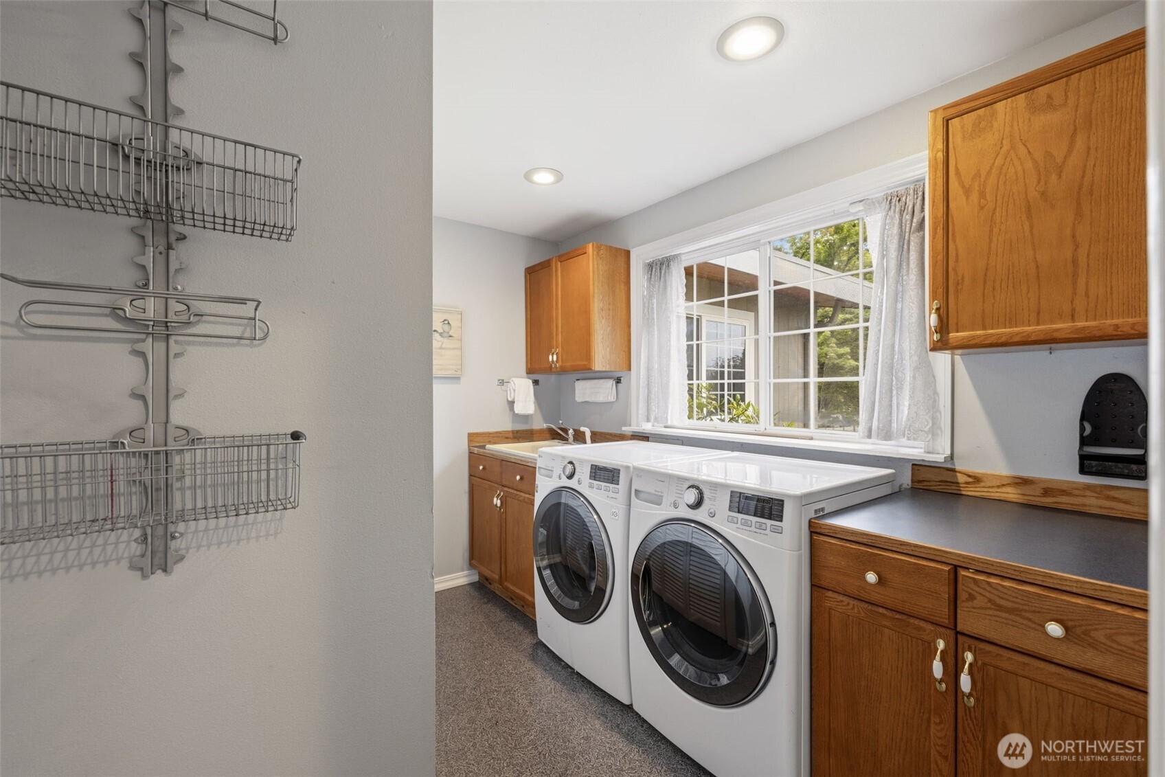 2502 Northeast 7th Street Renton, WA 98056 - Photo 17 of 24