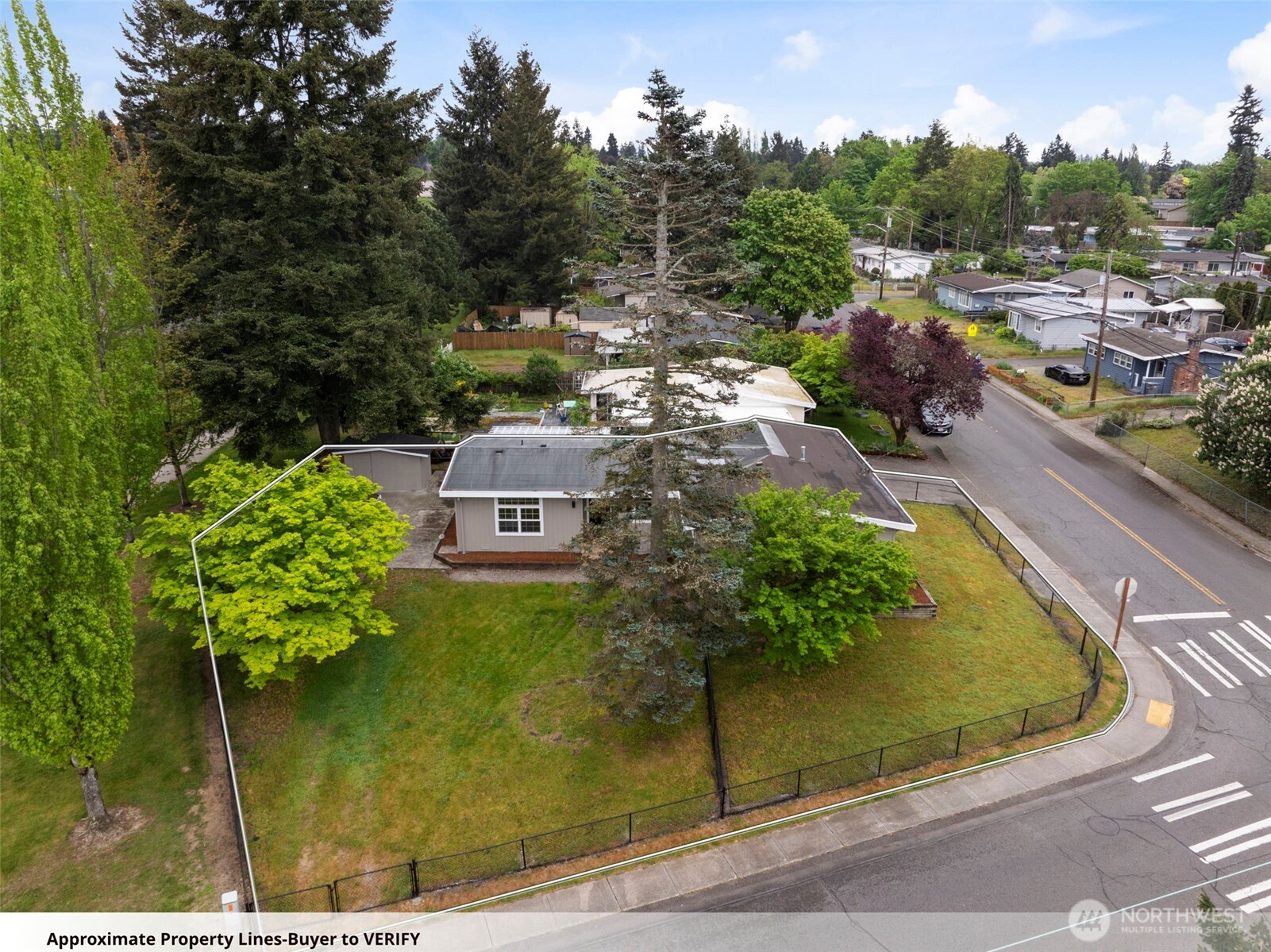 2502 Northeast 7th Street Renton, WA 98056 - Photo 23 of 24