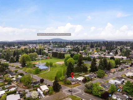 $674,900 | 2502 Northeast 7th Street, Renton, WA 98056