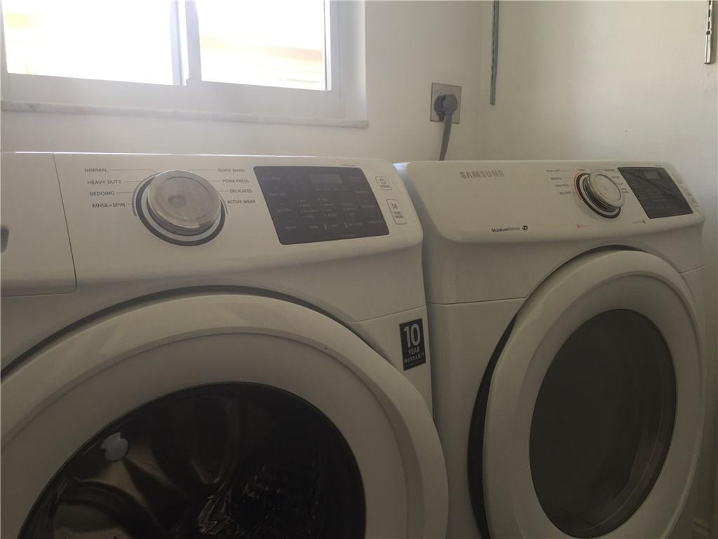 2119 Northeast 57th Street Fort Lauderdale, FL 33308 - Photo 15 of 30 Laundry room between garage and kitchen
