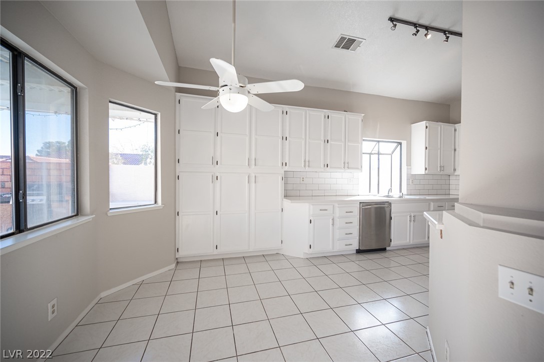 3328 Agustine Circle Las Vegas, NV 89117 - Photo 27 of 66