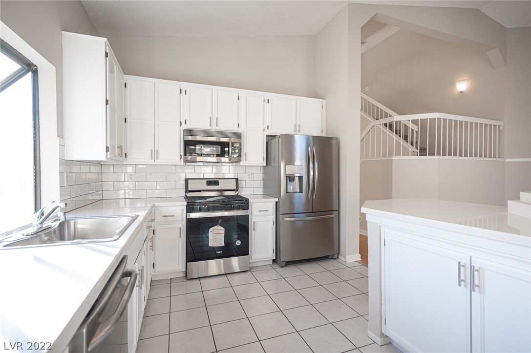 3328 Agustine Circle Las Vegas, NV 89117 - Photo 32 of 66