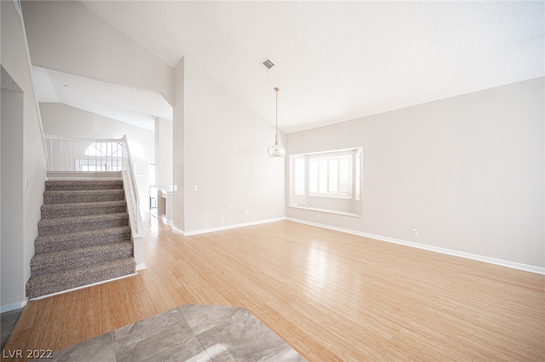 3328 Agustine Circle Las Vegas, NV 89117 - Photo 4 of 66