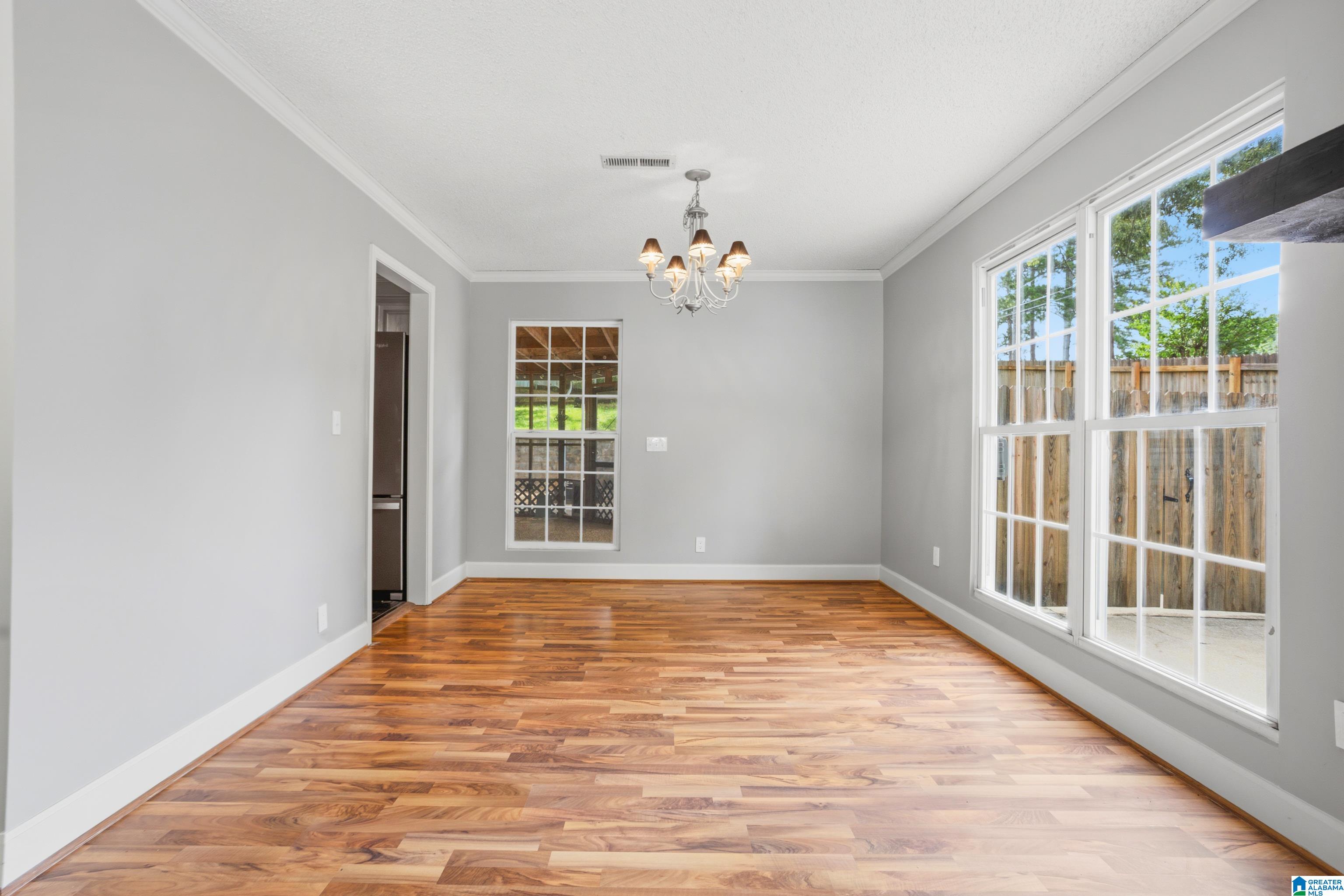 345 12th Street Southwest Alabaster, AL 35007 - Photo 8 of 52