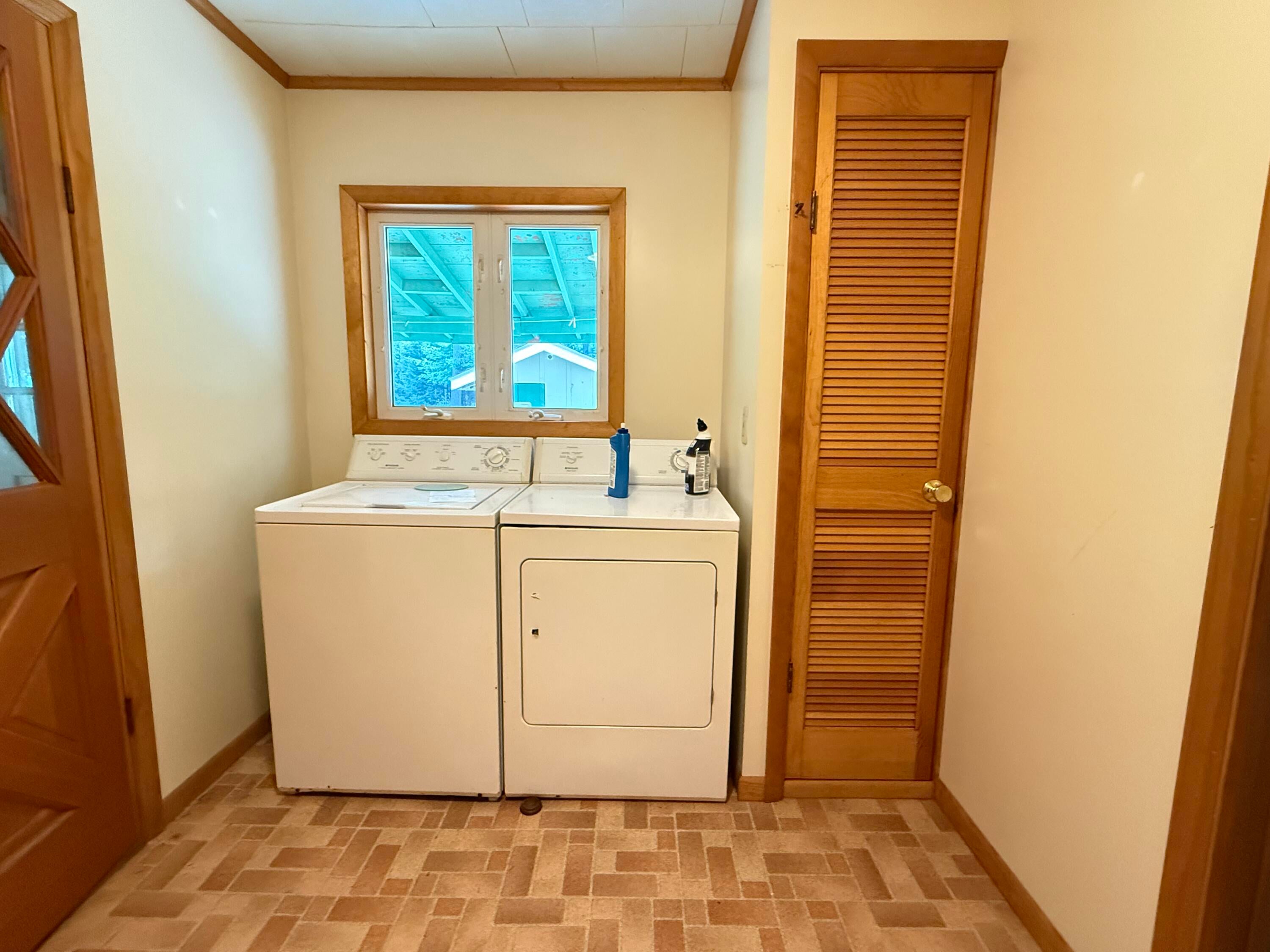 12143 Inverness Trail Road Cheboygan, MI 49721 - Photo 18 of 43 image00019