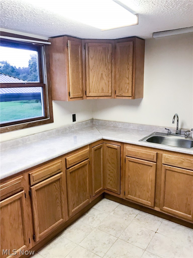 2228 Gordon Road Northwest Dover, OH 44622 - Photo 9 of 24 Gallery Image 9