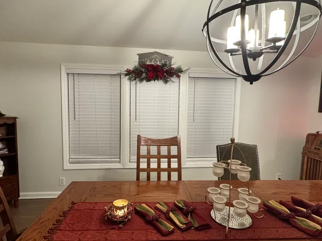 $329,900 | 2728 West Brooklyn Road, Compton, IL 61318